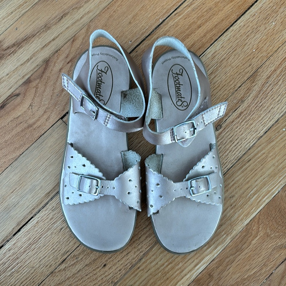 Footmates girls sandals in gold